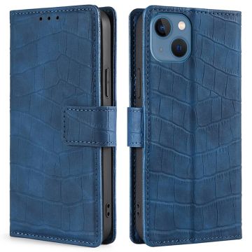 Crocodile textured leather case for iPhone 14 Plus - Blue