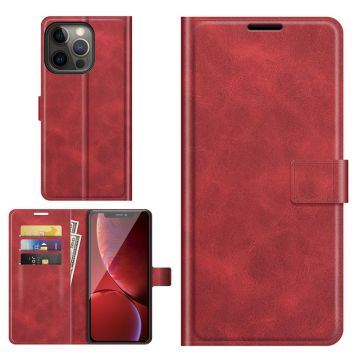 Wallet-style leather case for iPhone 13 Pro - Red