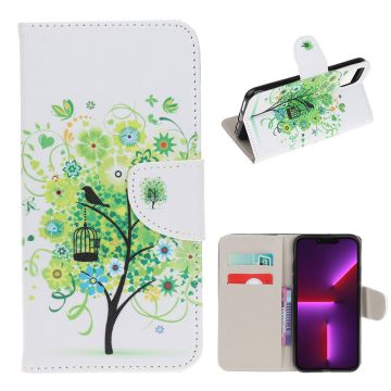 Wonderland iPhone 13 Pro flip case - Green Tree